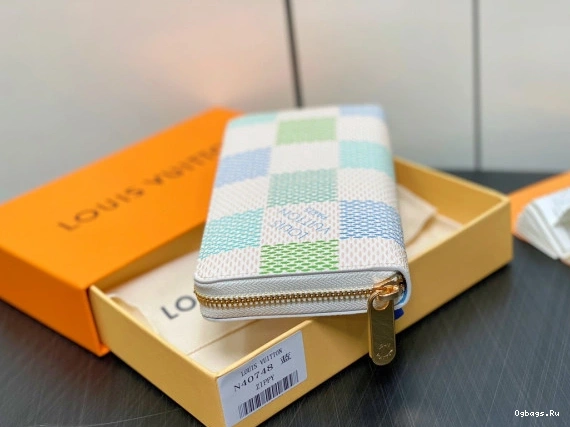 ZIPPY cm LOUIS WALLET-19.5*10.5*2.5 VUITTON 0407